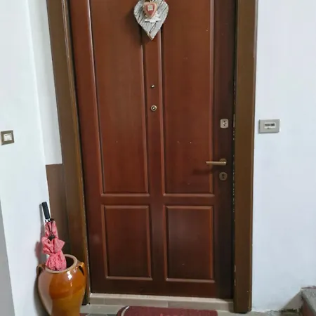 アパート Lovely コモ